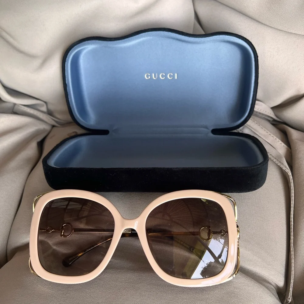 GUCCI NEW SUNGLASSES WITH CASE❤️🔥 - Picture 2 of 16